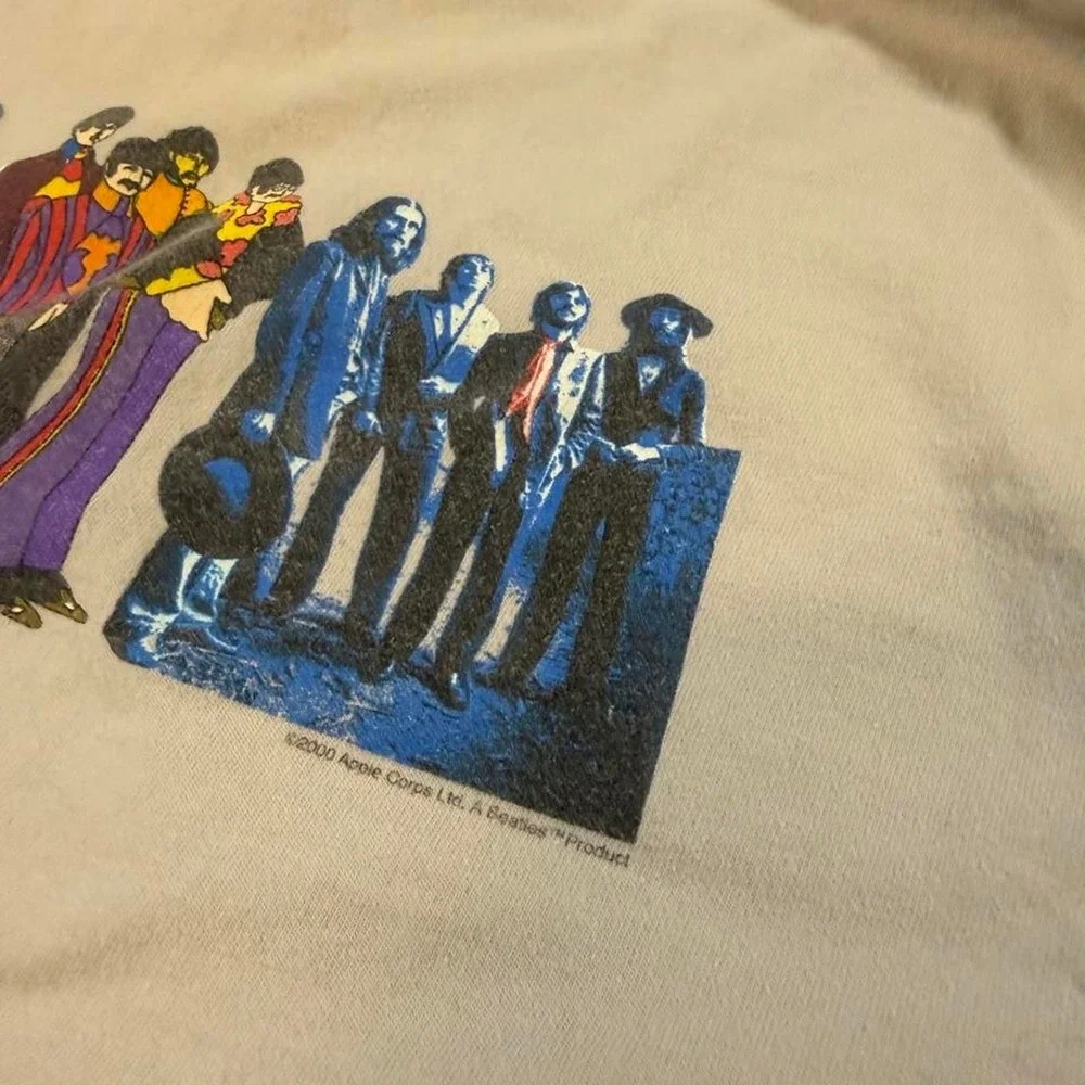 2000's The Beatles Abbey Road Cotton T-Shirt with graphic of figures in a row